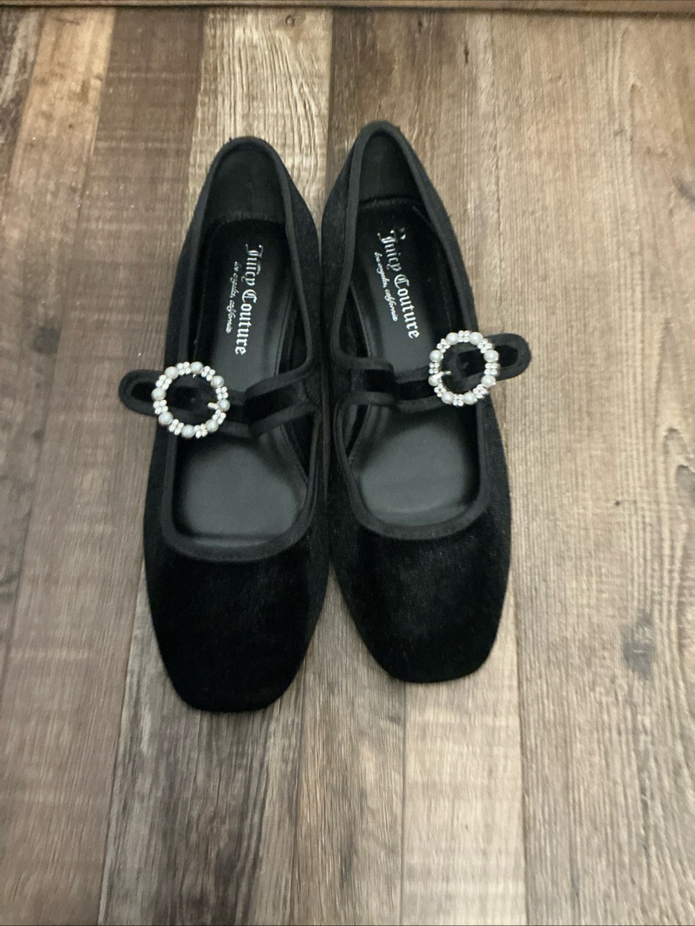 Juicy Couture Black Velvet Mary Jane Flats Pearl Buckle Square Toe Women Size 9